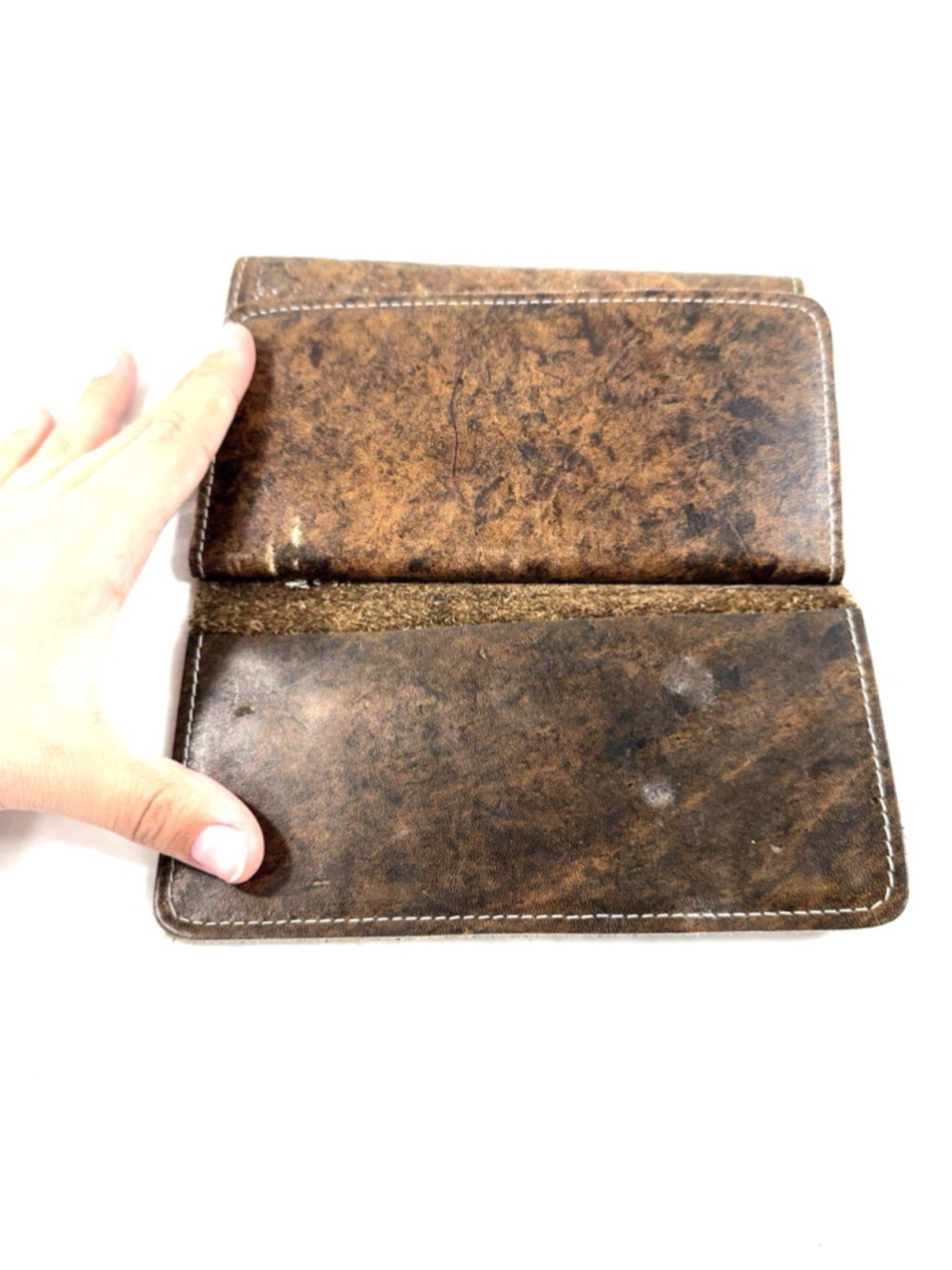 Cowhide Brazil Tooled Brown Leather Wallet - Picture 5 of 15